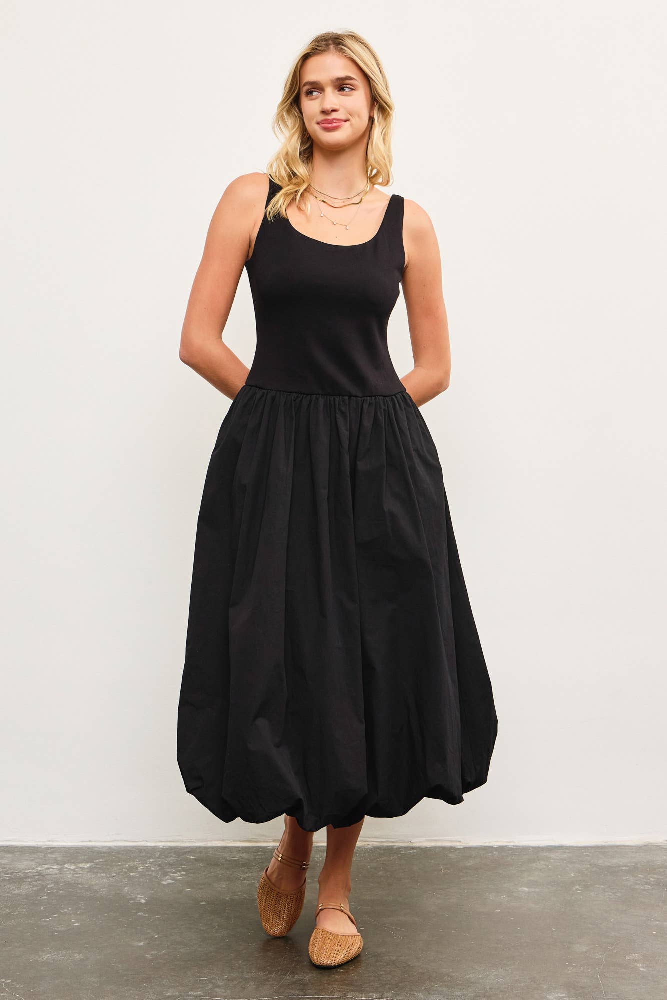 BALLOON HEM SLEEVELESS MIDI DRESS ESPRESSO