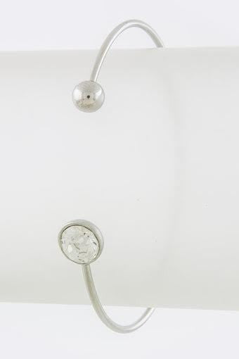 ROUND CRYSTAL TIP CUFF