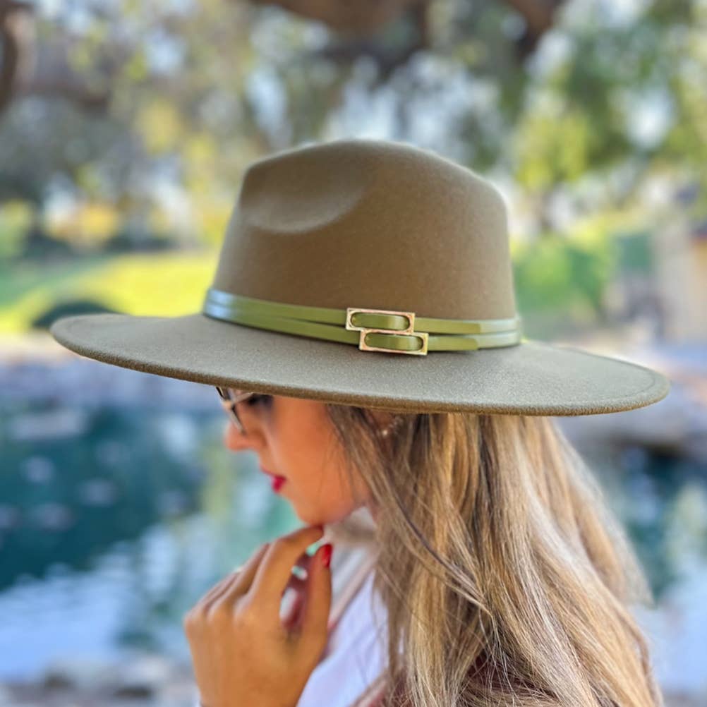 Refined Olive Fedora with Faux Leather Double Buckle Trim