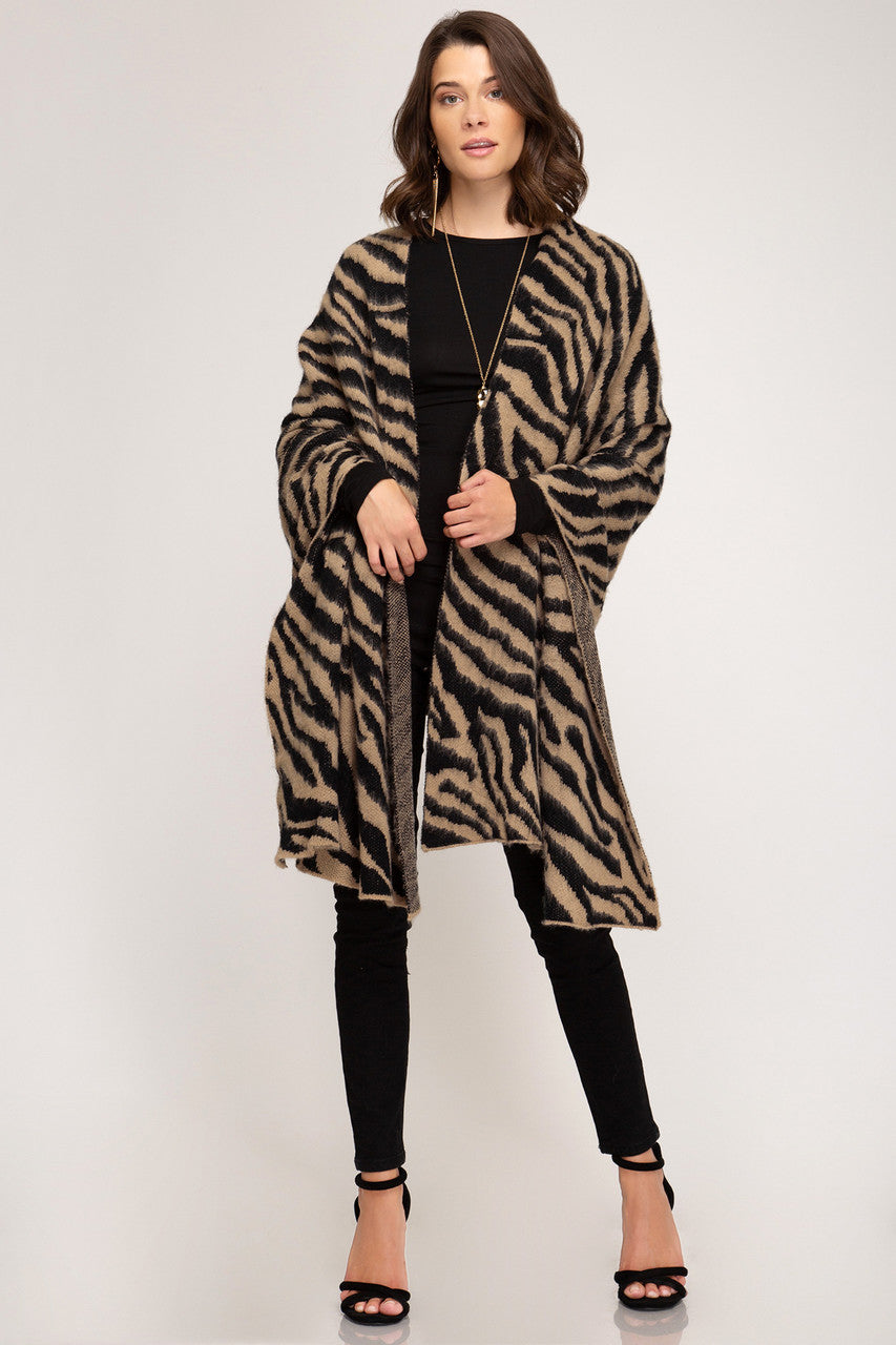 ANIMAL PRINT KNIT SWEATER SHAWL