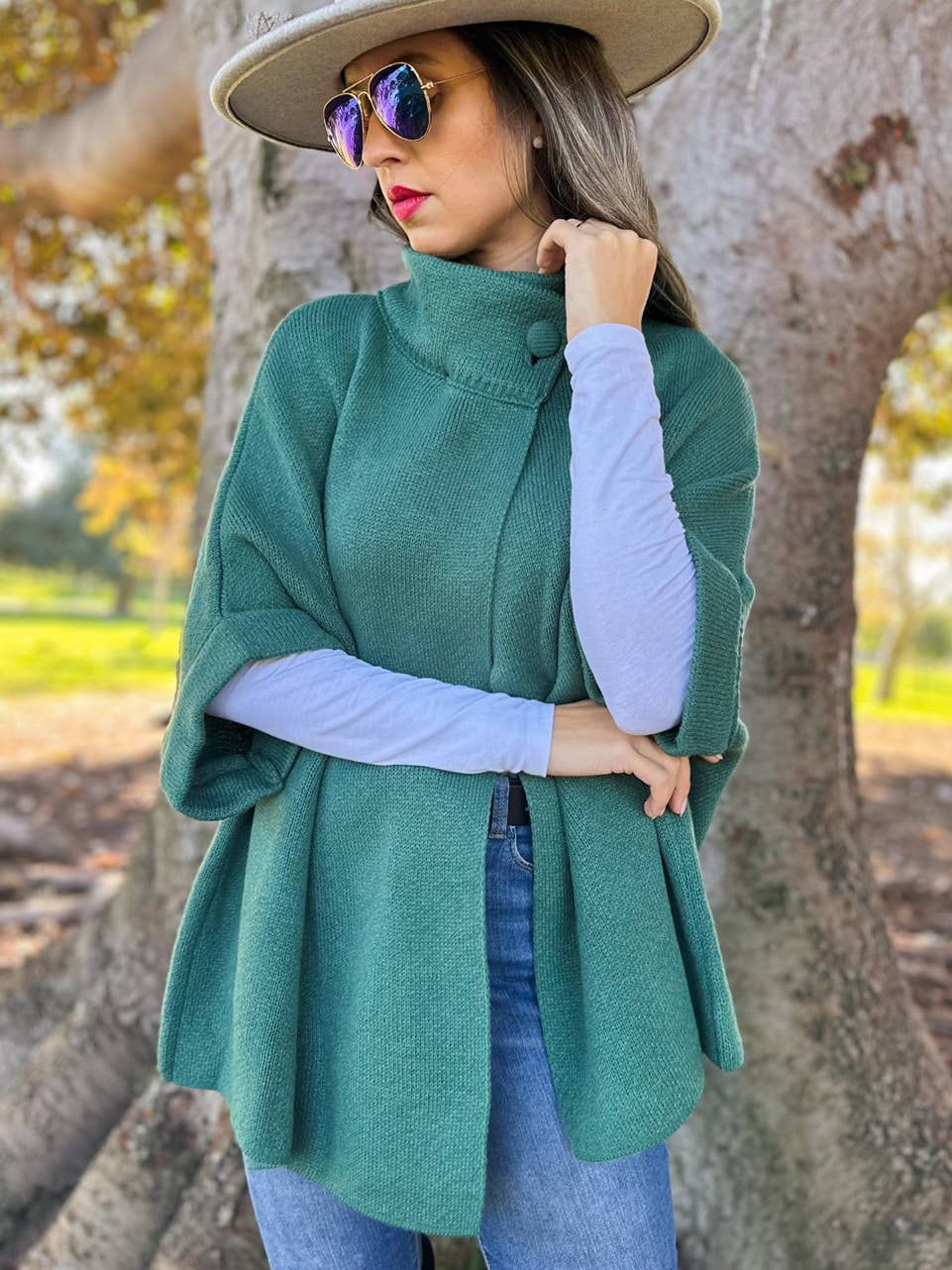 Solid Knitted Cardigan with Neck Button