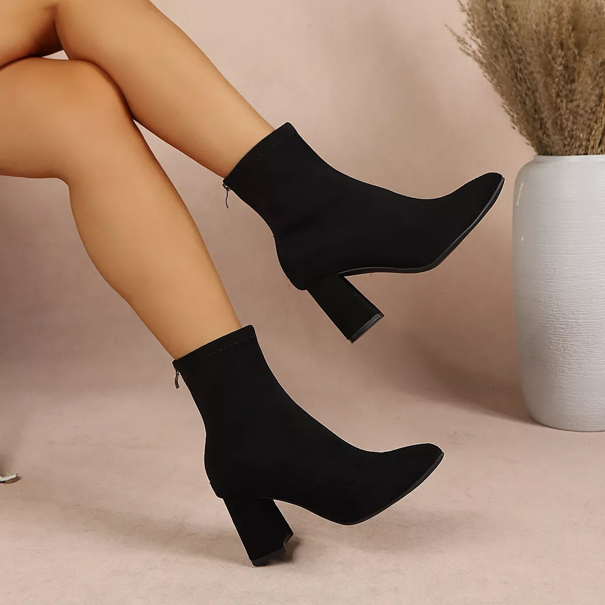 8d5edcf6622c46b7942655e3d5f18bab-Max-Origin