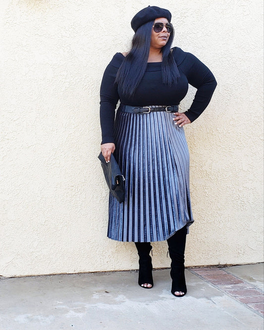 VENETIAN VELVET PLEATED SKIRT