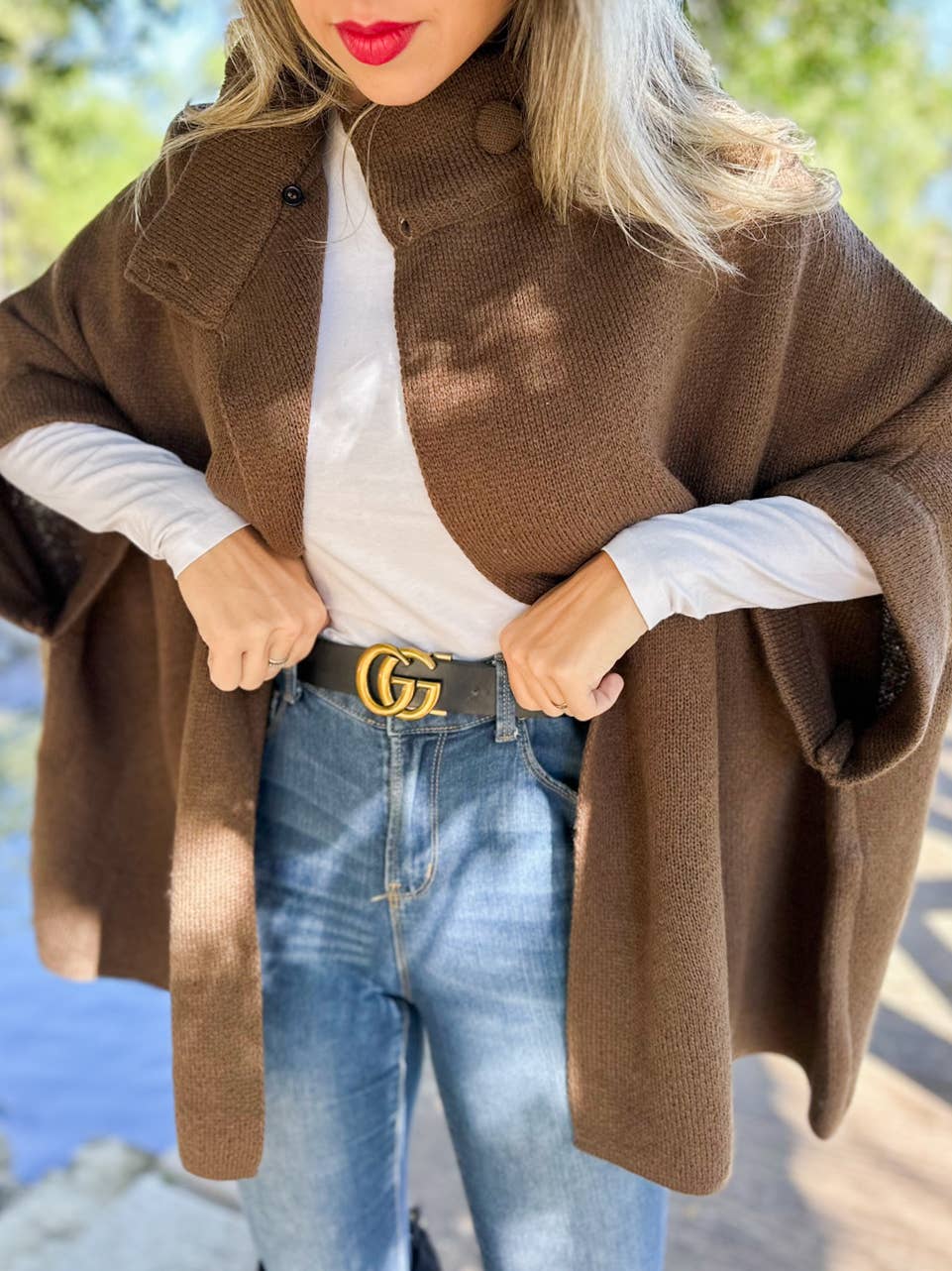 Solid Knitted Cardigan with Neck Button