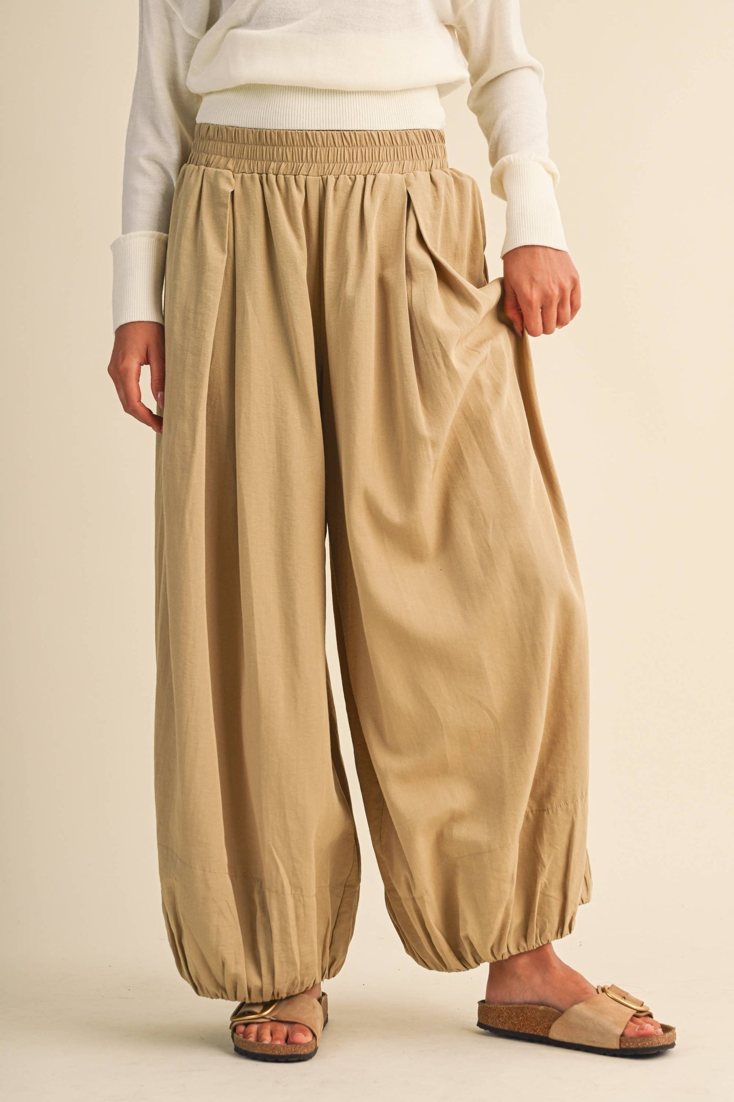 BALLOON FIT ELASTIC WAIST RELAXED FIT PANTS